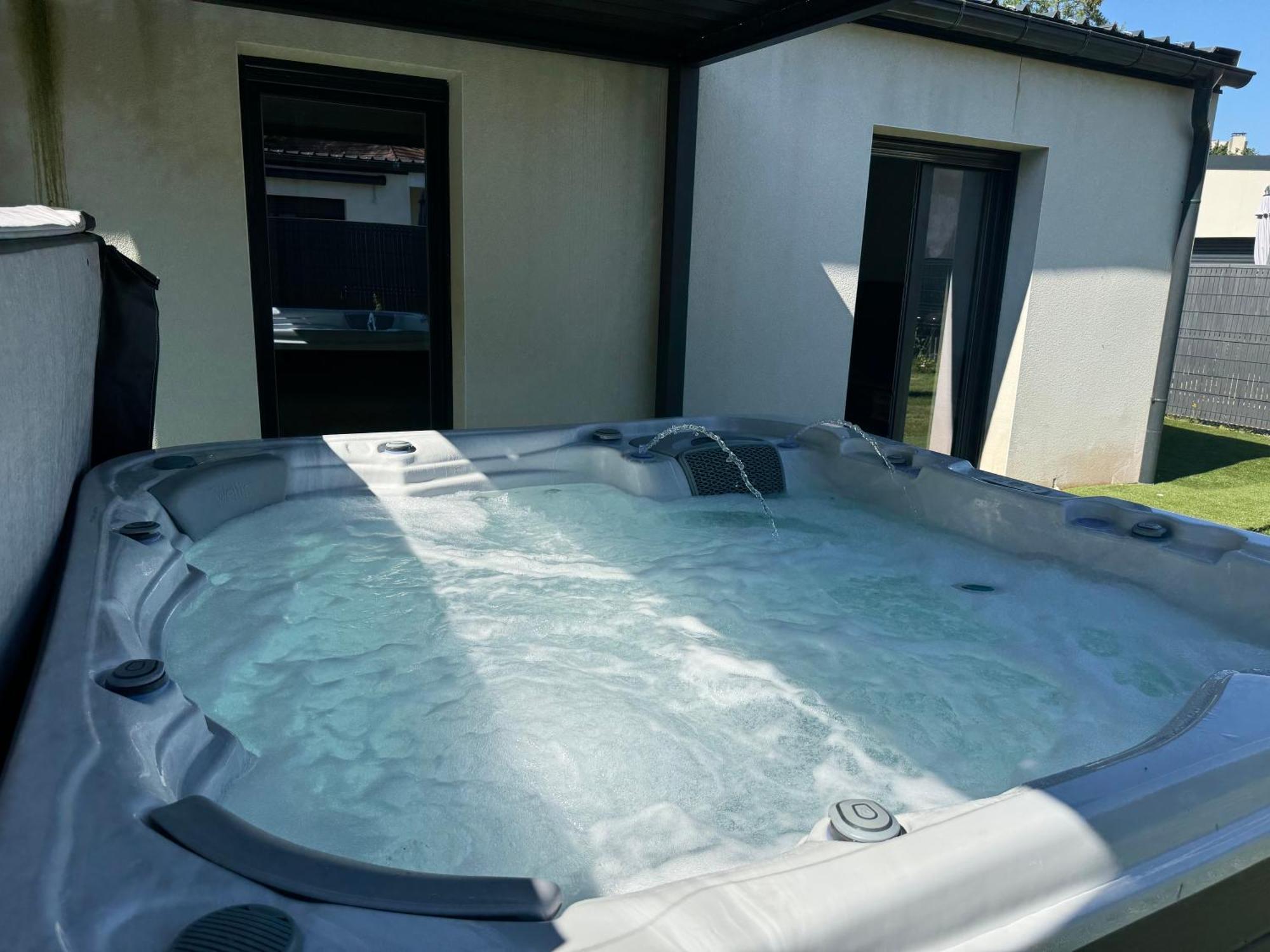 Maison Avec Jacuzzi Et Sauna Epinal Ngoại thất bức ảnh
